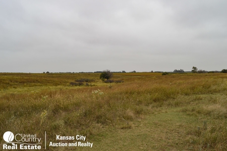Farm #1 Farm & Mineral Auction in Anthony KS * Harper County - image 1