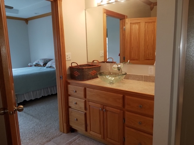 Incredible waterfront home for sale on Lake Thunderhead - image 15