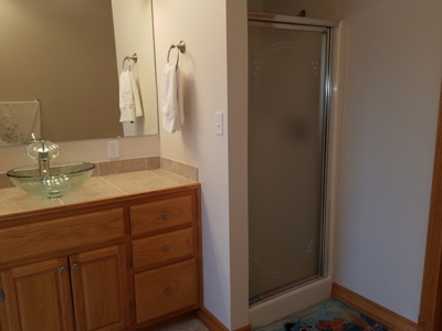 Incredible waterfront home for sale on Lake Thunderhead - image 16