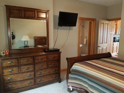 Incredible waterfront home for sale on Lake Thunderhead - image 8