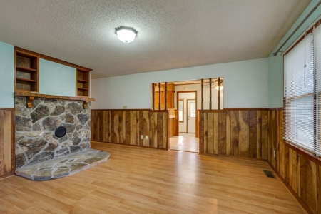 Culleoka, Tennessee Maury County Country Home with Acreage - image 10