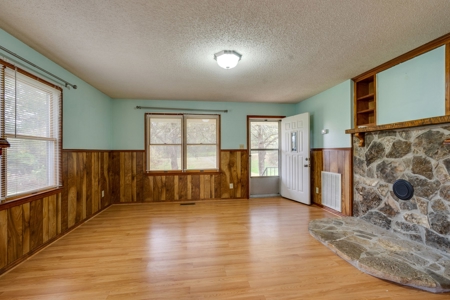 Culleoka, Tennessee Maury County Country Home with Acreage - image 9