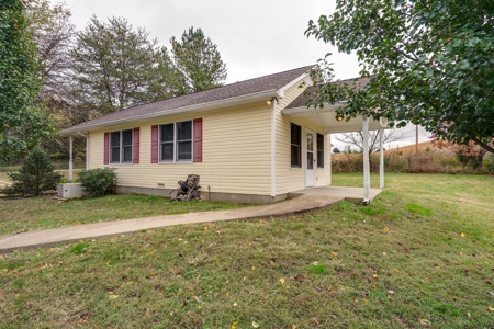 Culleoka, Tennessee Maury County Country Home with Acreage - image 6