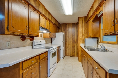 Culleoka, Tennessee Maury County Country Home with Acreage - image 14