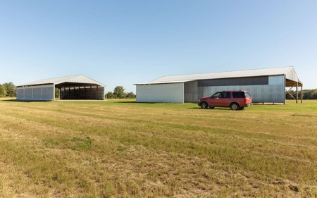 43 acre producing hay field in Coastal Bermuda grass! - image 1