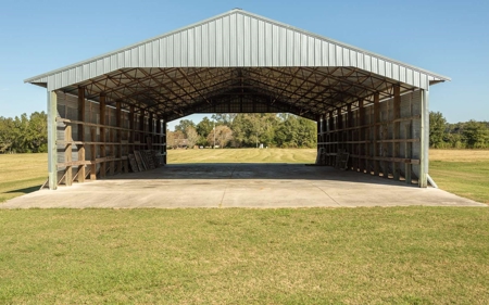 43 acre producing hay field in Coastal Bermuda grass! - image 18