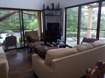 Large House For Sale In Toscana Altos Del Maria - image 7