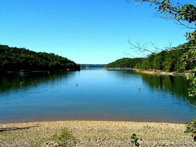 Lakefront Beaver Lake property with docks!  Build here!