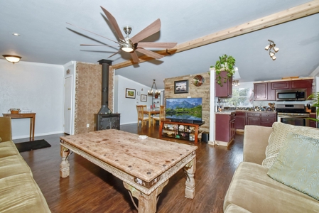 Mountain Home  in Florissant Colorado - image 12