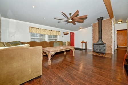 Mountain Home  in Florissant Colorado - image 11