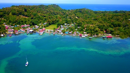 Titled Waterfront Home in Bastimentos, Panama, remodeled - image 20
