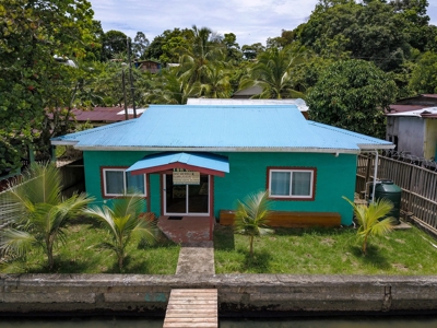 Titled Waterfront Home in Bastimentos, Panama, remodeled - image 26