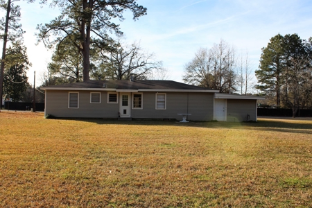 Longview TX Home For Sale At Auction Near East Texas Airport - image 13