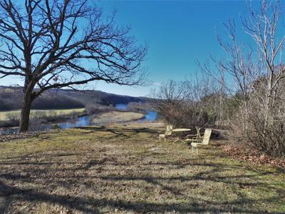 Overlooks White River In Town Of Cotter Ar - image 17