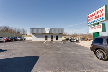 Commercial Building with 2 Lots Maury County, Columbia, Tenn - image 2