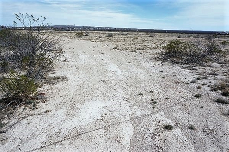 Water Station 10 Acres Corner Land for Fort Stockton, TX - image 3