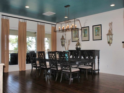 Lake Palestine Waterfront Home For Sale With Pool | East Tx - image 6