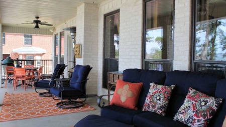 Lake Palestine Waterfront Home For Sale With Pool | East Tx - image 35