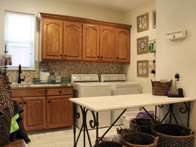 Lake Palestine Waterfront Home For Sale With Pool | East Tx - image 25