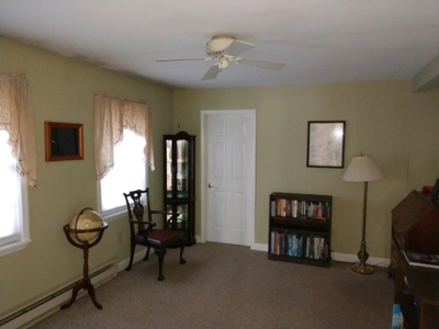 Country Home & Acreage for Sale in Floyd VA - image 11