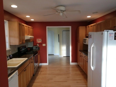 Country Home & Acreage for Sale in Floyd VA - image 9