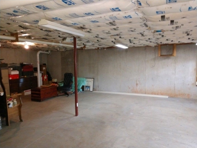 Country Home & Acreage for Sale in Floyd VA - image 22