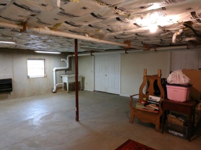 Country Home & Acreage for Sale in Floyd VA - image 23