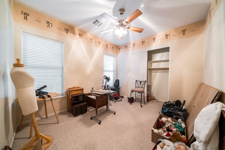 5 Bedroom Gilbert Az Home With Pool For Sale At Auction - image 25