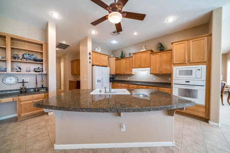 5 Bedroom Gilbert Az Home With Pool For Sale At Auction - image 19