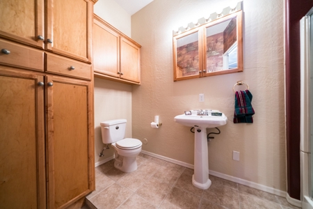 5 Bedroom Gilbert Az Home With Pool For Sale At Auction - image 29