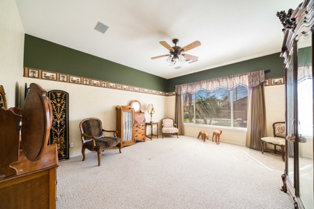 5 Bedroom Gilbert Az Home With Pool For Sale At Auction - image 3
