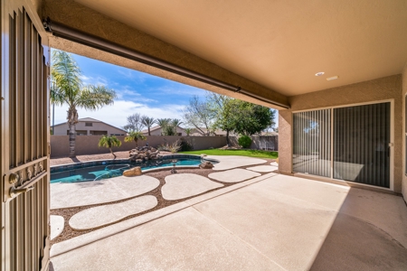 5 Bedroom Gilbert Az Home With Pool For Sale At Auction - image 40