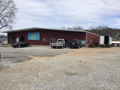 Turn-Key Business and Land for Sale in Southern Missouri - image 1