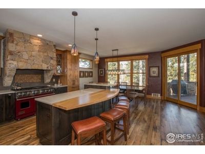 Beautiful Family Retreat On the 12th Green - image 9