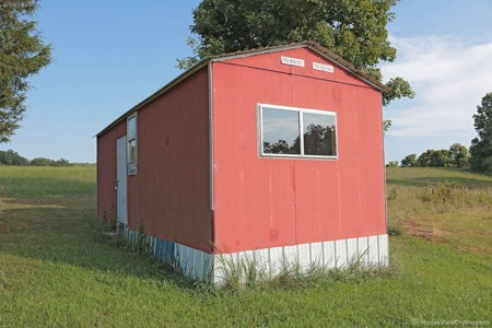 Missouri Ozarks,  Castor River Farm: - image 13