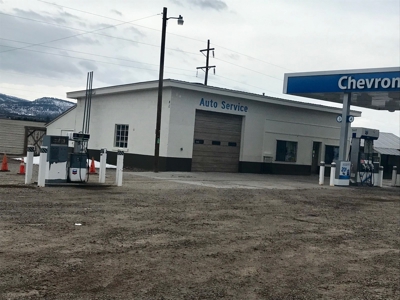 Tierra Amarilla Northern NM Gas Station, Storage Units Homes - image 3
