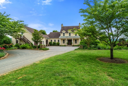 Luxury Country Estate For Sale in Middleburg, VA - image 32