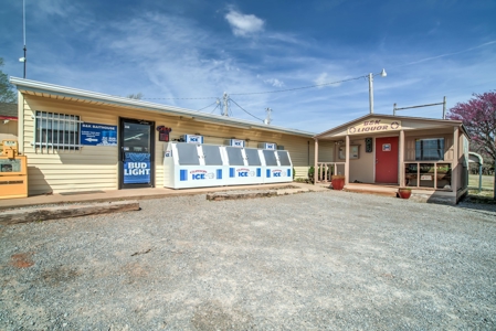 Lake Businesses and home for sale - image 17