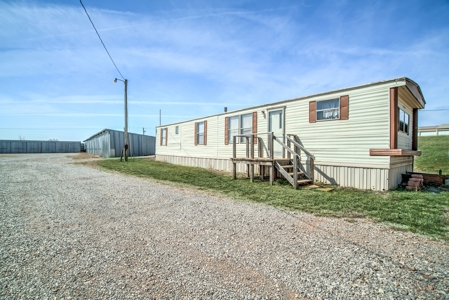Lake Businesses and home for sale - image 48