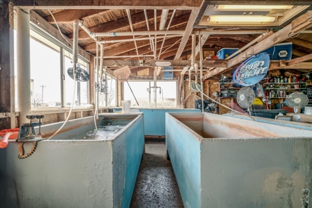 Lake Businesses and home for sale - image 14