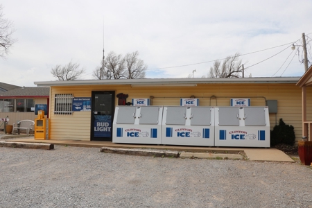 Lake Businesses and home for sale - image 2
