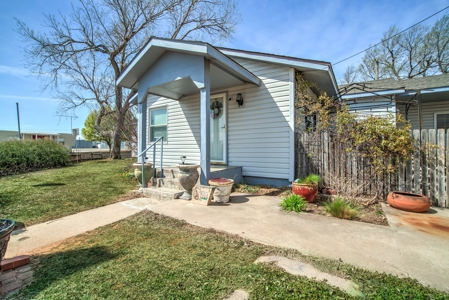 Lake Businesses and home for sale - image 33