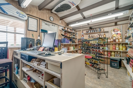 Lake Businesses and home for sale - image 41