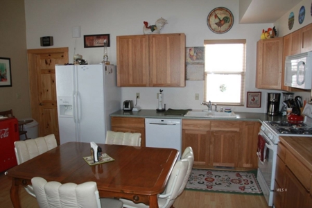 Remote 3brm, 2ba in Huerfano County Gardner Co - image 15