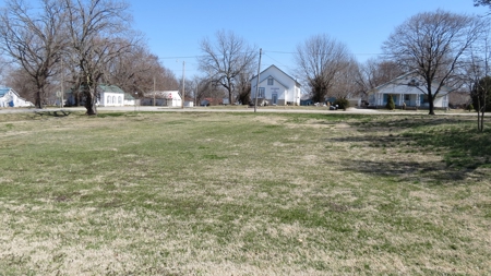 Victorian Home for Sale in Golden City, Mo. - image 4