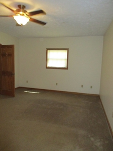 Gorgeous WV Log Home with 85 Acres and Free Gas! - image 27