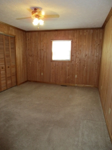 Gorgeous WV Log Home with 85 Acres and Free Gas! - image 25