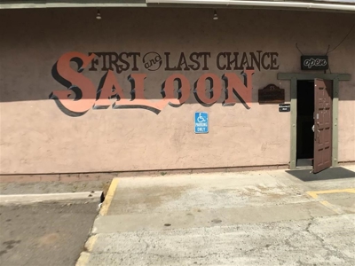 Bar & Resturant For Sale In Northern California Near Oregon - image 1