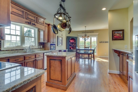 Spectacular Country Home with Acreage, Maury County Tennesse - image 21