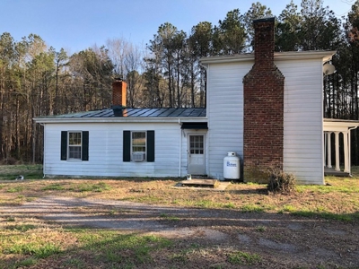 Farmhouse in Rural Area of Dinwiddie County, VA - image 2